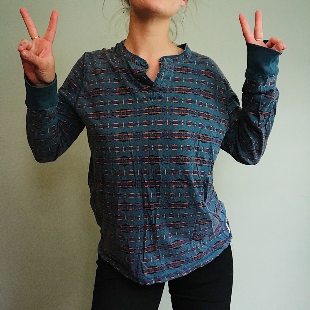 Tribal Pattern Long Sleeve